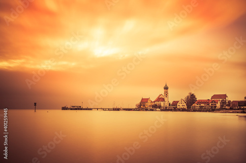 Panorama von der Halbinsel Wasserburg im Bodensee