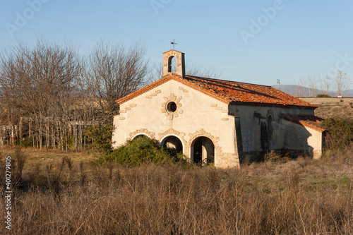 Abandoned hermitage in the middle of the country in Malpartida de Plasencia photo