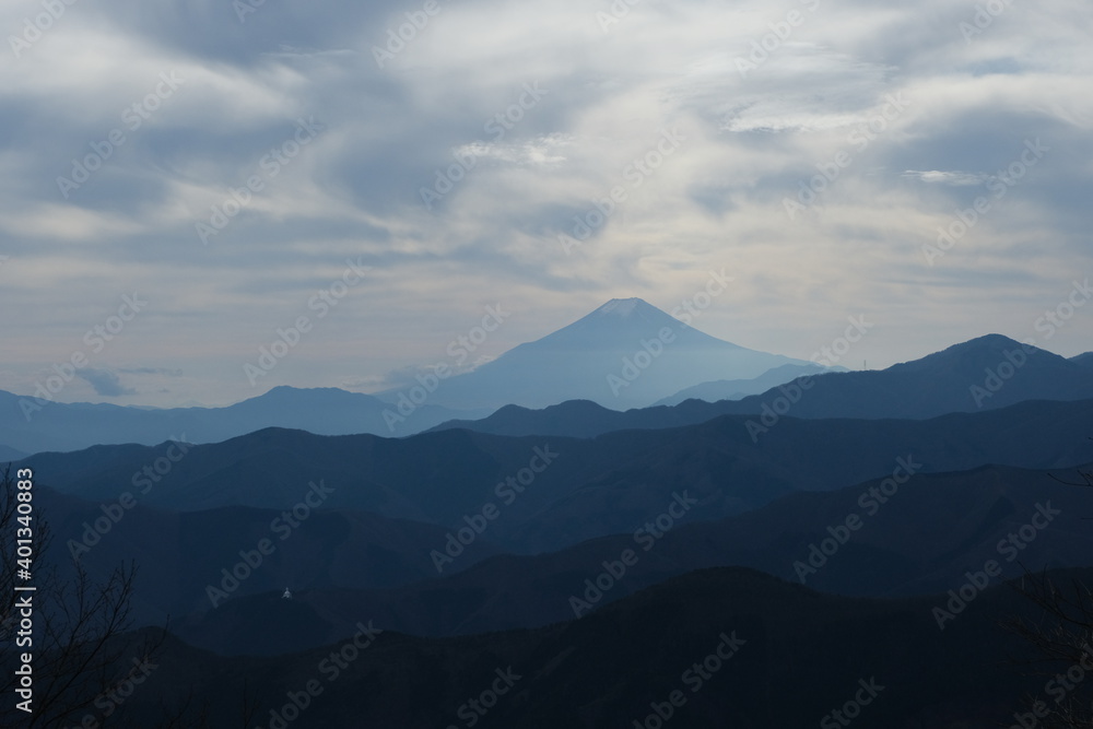 奥多摩からの富士山の眺め。 Aerial Panorama Landscape, Fuji Mountain, Japan 奥多摩からの富士山の眺め。 Aerial Panorama Landscape, Fuji Mountain, Japan