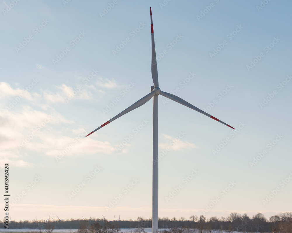 Windkraftanlagen Onshore an der Nordseeküste 