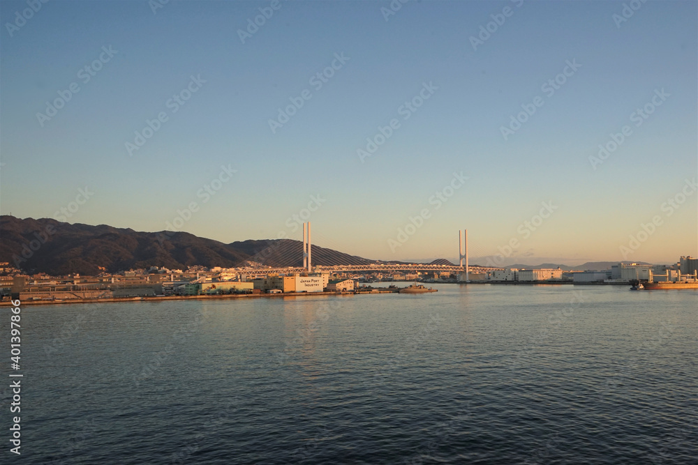Panoramic view of Akashi Kaikyo Bridge with Sunrise at Kobe Port in Hyogo, Japan - 神戸港と明石海峡大橋 日の出