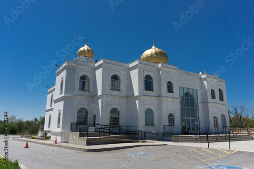 Sikh Temple in Brampton by the name Nanaksar Thath Isher Darbar