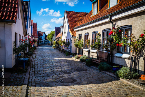 Fototapeta Naklejka Na Ścianę i Meble -  Historic houses in Holm district of the town Schleswig in Schleswig-Holstein, Germany