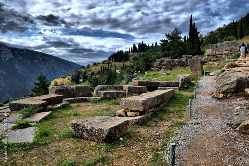 Vista de los principales monumentos de Grecia. Delfos (Delphi). Oráculo de Delfos (Delphi Oracle).