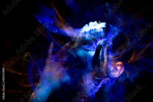 light painting portrait, new art direction, long exposure photo without photoshop, light drawing at long exposure