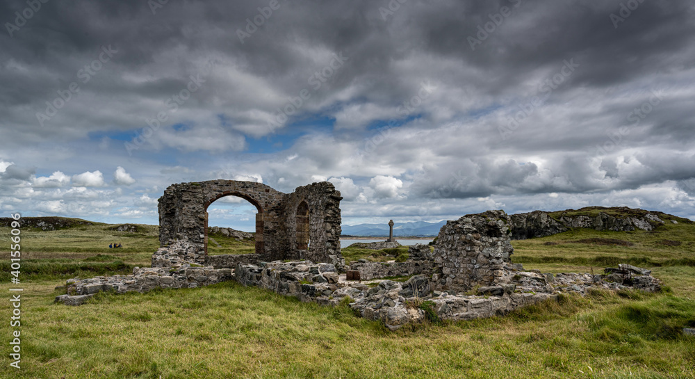 Ruined church in Anglesey 4100