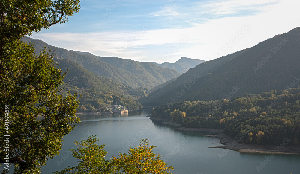 Staudamm, Brenner. Italien. 7er HDR