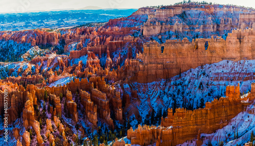 Early Winter Snow on Bryce Point and The Wall of Windows, Bryce Canyon National Park, Utah, USA