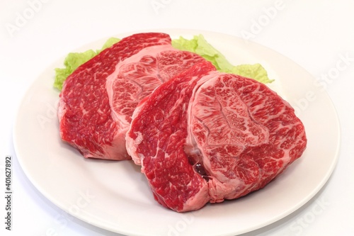牛すね肉煮込み用（国産和牛等級4）