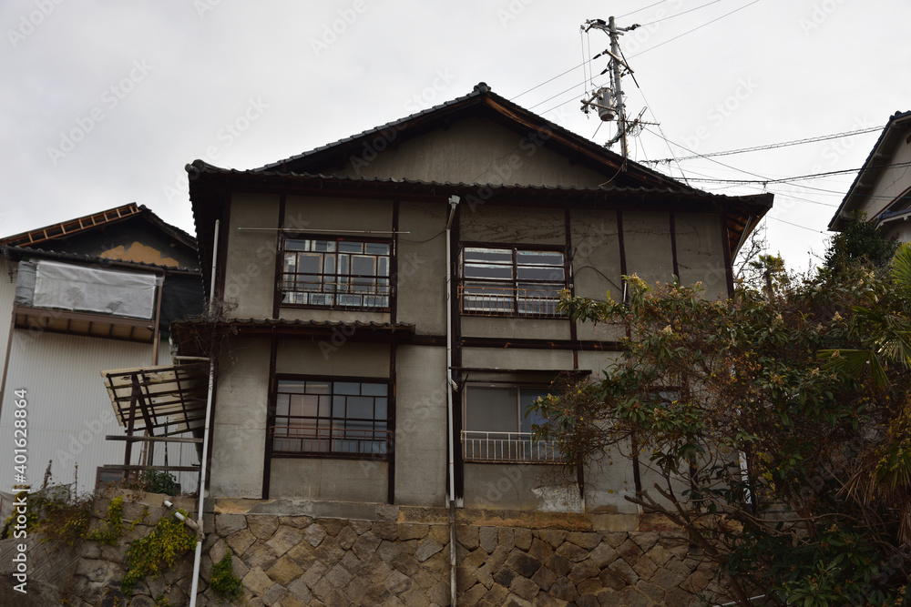 日本の広島県尾道市の古くて美しい建物 日本の広島県尾道市の古くて美しい建物