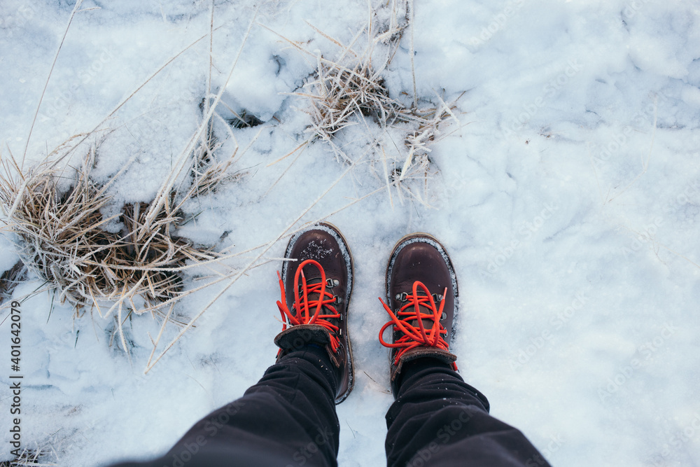 Winter boots cheap red laces