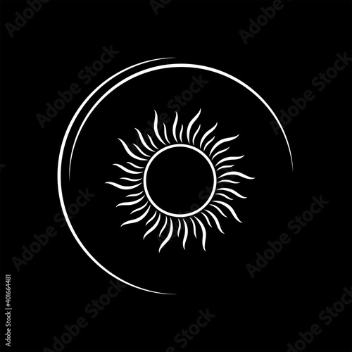 The sun shines in a semicircle.