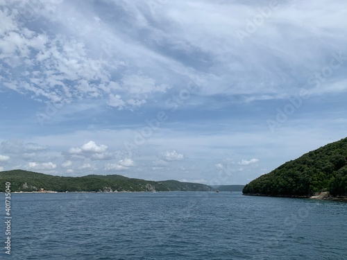 Limski Kanal Fjord zwischen Rovinj und Vrsar Istrien Kroatien Adria Mittelmeer - Altstadt mit Gassen im Sommer