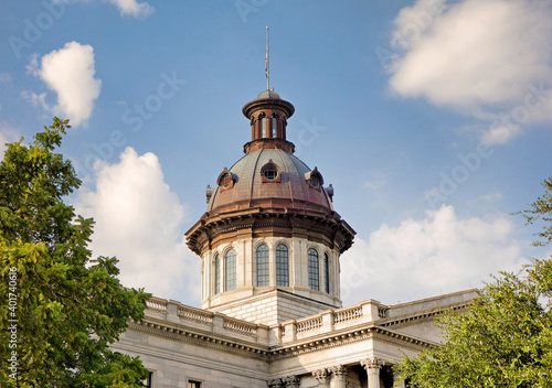 Картината върху платно A low angle shot of the South Carolina State House