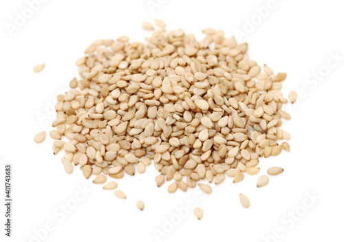 sesame seeds on white background