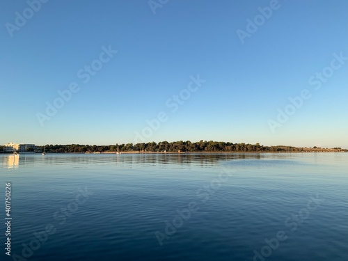 Insel Pag in Norddalmatien Kroatien Adria Mittelmeer im Sp  tsommer