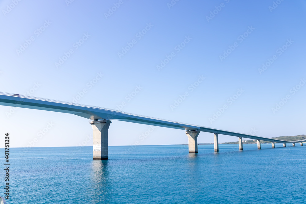 晴天、伊良部大橋