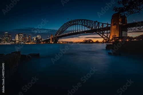 Sydney bridge at night © Maail