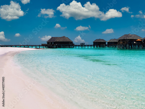 Beautiful resort island in the Maldives © Bernd