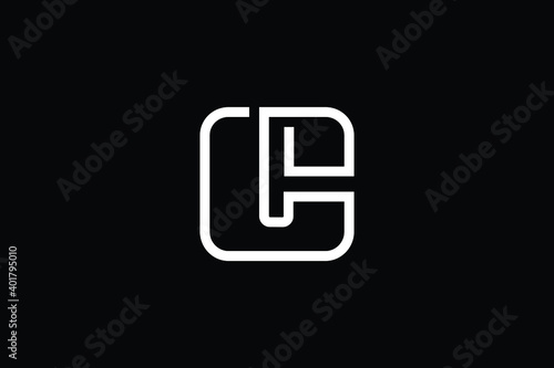 CL logo letter design on luxury background. LC logo monogram initials letter concept. CL icon logo design. LC elegant and Professional letter icon design on black background. C L LC CL