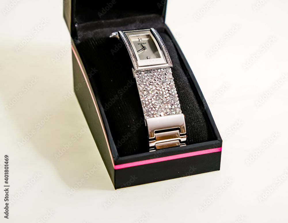 Seksy cheap diamante watch