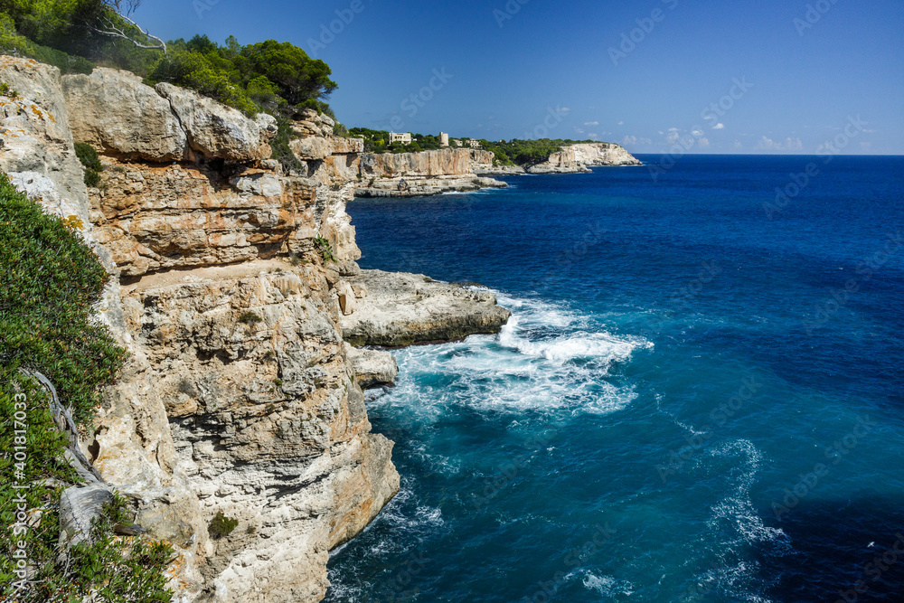 Felsenküste bei Cala Santanyi, Mallorca, Spanien