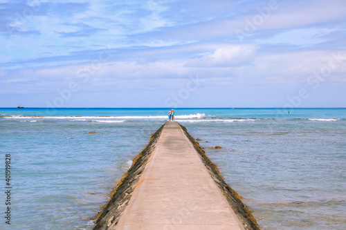 Waikiki bay  Oahu  Hawaii