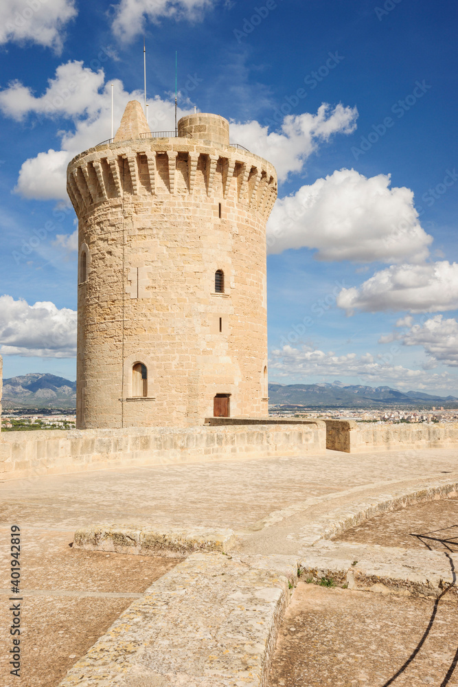 torre Major - torre del homenaje -, Castillo de Bellver -siglo.XIV-, Palma de mallorca. Mallorca. Islas Baleares. España.