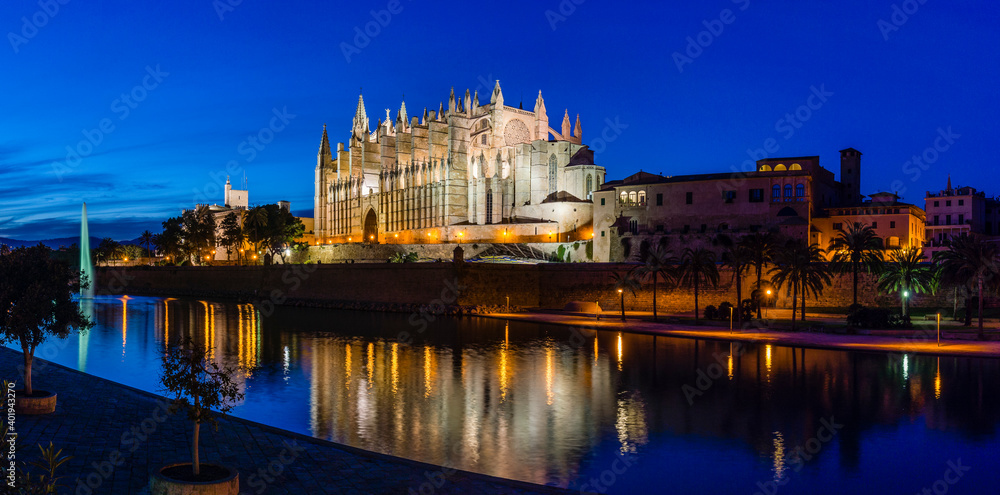 Catedral de Mallorca, Catedral-Basílica de Santa María , siglo XIV,  Monumento Histórico-artístico, Palma de Mallorca ,Mallorca, balearic islands, spain, europe