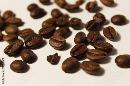 Fototapeta Naklejka Na Ścianę i Meble -  Coffee beans. Isolated on a white background.