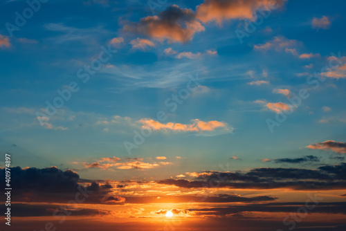 Fototapeta Naklejka Na Ścianę i Meble -  Beautiful dawn sky background texture