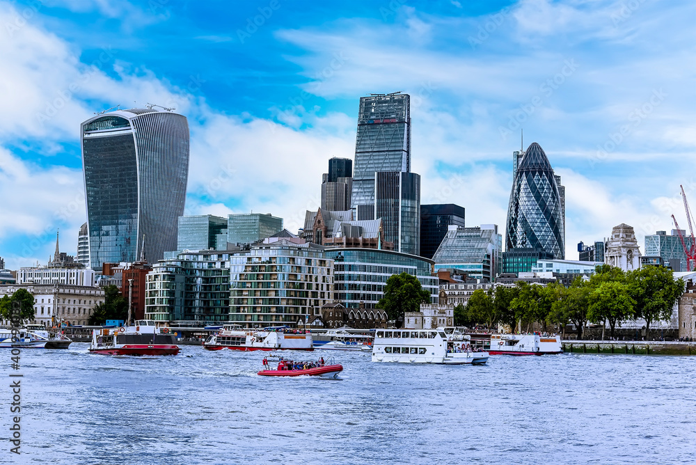 Fototapeta premium A view across the River Thames from City Hall, London, UK towards the City of London