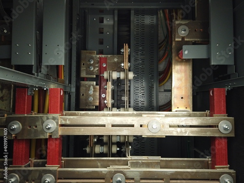 Canvastavla Inside 480 Volt Electrical Switchgear