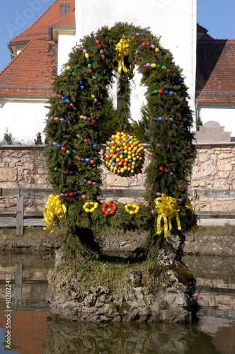 Osterbrunnen in Moggast photo