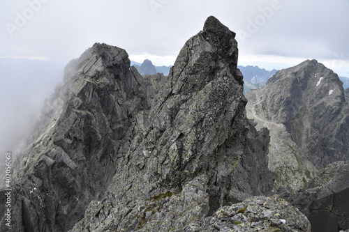 Fototapeta Naklejka Na Ścianę i Meble -  Rysy, Tatry Słowackie, szczyty Tatr Wysokich, TANAP