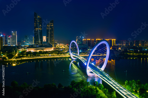 Fotografie Nanjing Eye Pedestrian Bridge in the Night