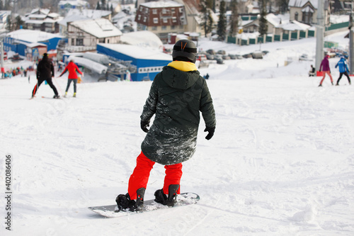 Woman snowboarded