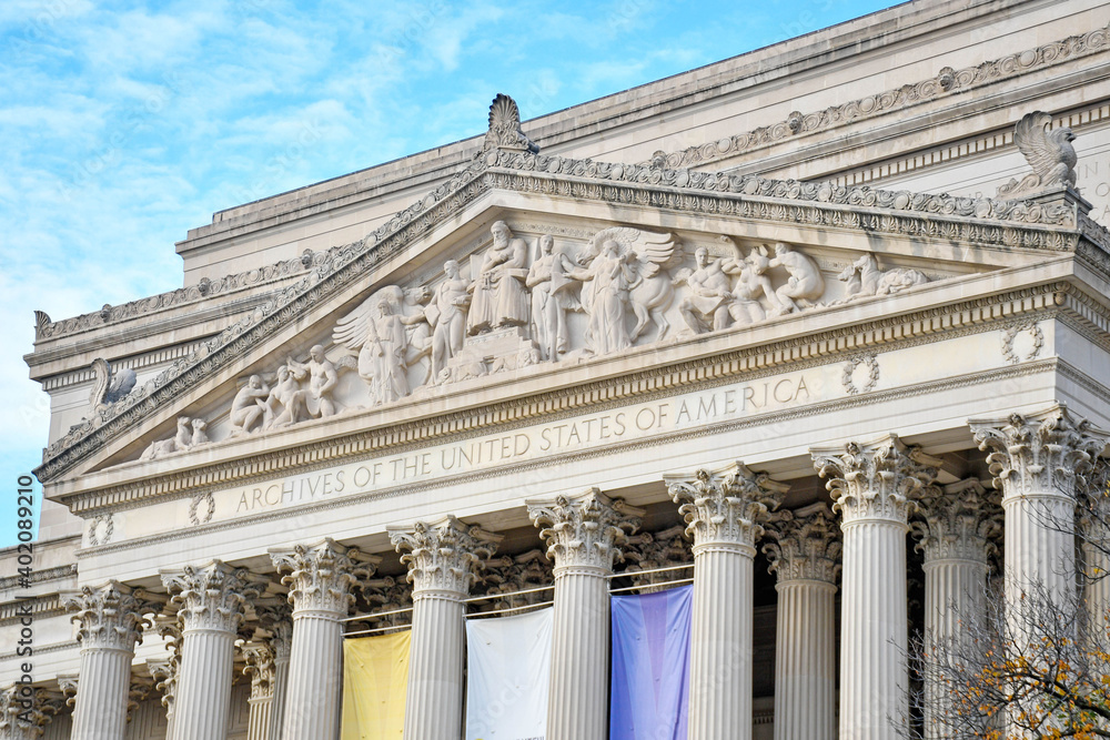 Fototapeta premium The National Archives of the United States of America in Washington, DC, USA.