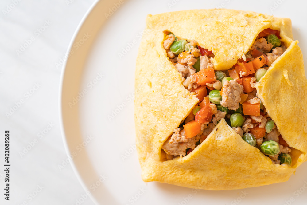 egg wrap or stuffed egg with minced pork and vegetable egg wrap or stuffed egg with minced pork and vegetable