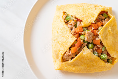 egg wrap or stuffed egg with minced pork and vegetable