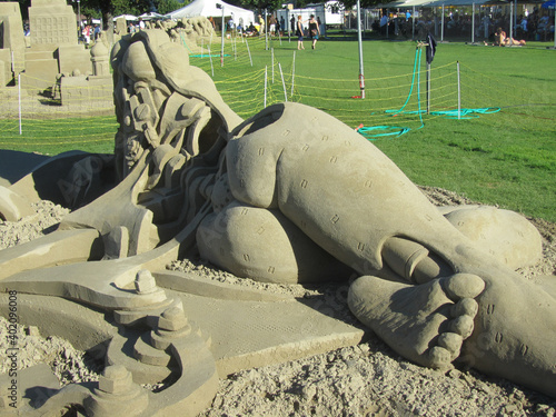 14. Sand Sculpture Festival, Rorschach, 2012. Artists: Wilfred Stijger, Kirk Rademaker. Theme: Die moderne Romance (Modern romance) photo