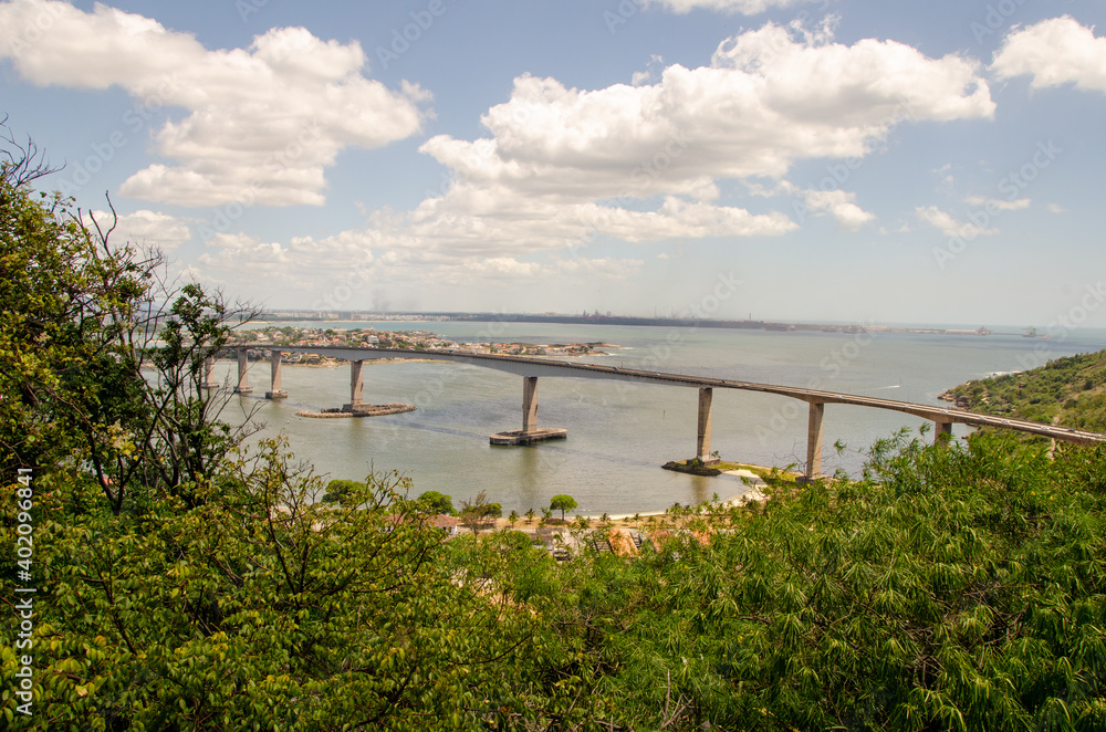 Panoramic view of the Third Bridge, which connects the cities of Vitória and Vila Velha, in Espírito Santo, one of the postcards of both cities and the state.