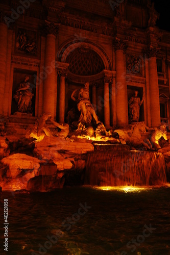 Trevi Fountain in Rome, Italy © FarazHabiballahian