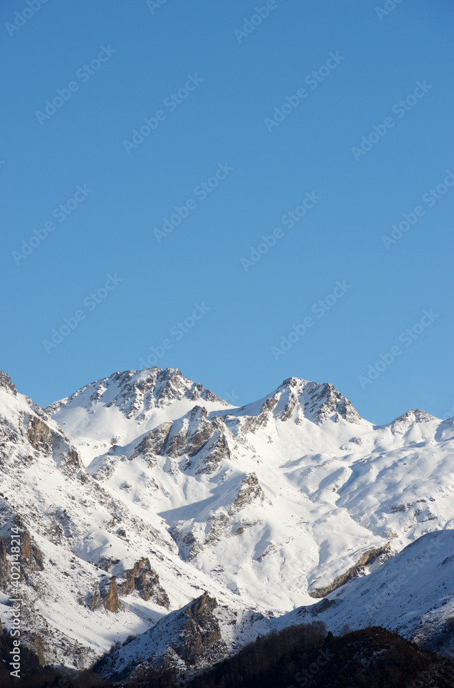 Snowy peaks in the Pyrenees