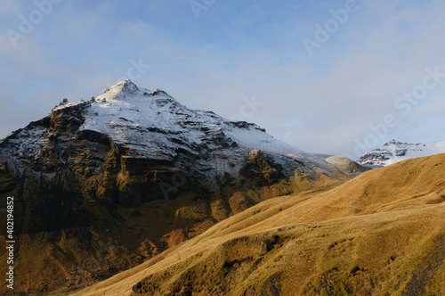 Berg und Gras Island