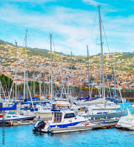 Marina yachts motorboats Ma...