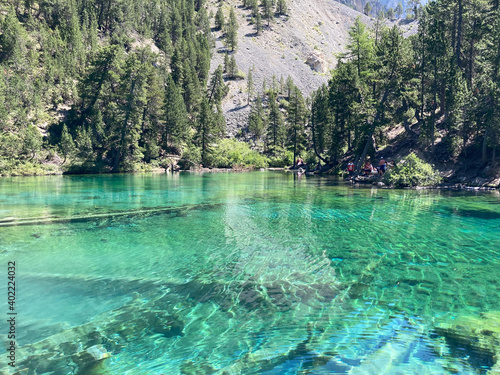 Le Lac Vert, dans la Vallée Étroite, sur la commune de Névache, dans le département français des Hautes-Alpes