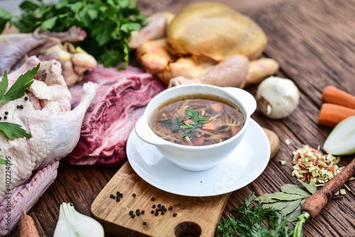 Slow-boiled broth based on several types of meat and aromatic vegetables.