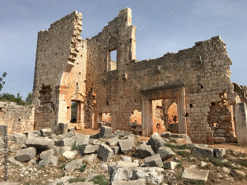 Fototapeta premium ruins of an old castle