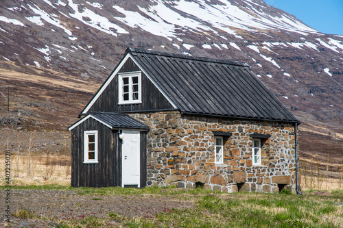 old stone house in reydarfjordur in Iceland © Gestur